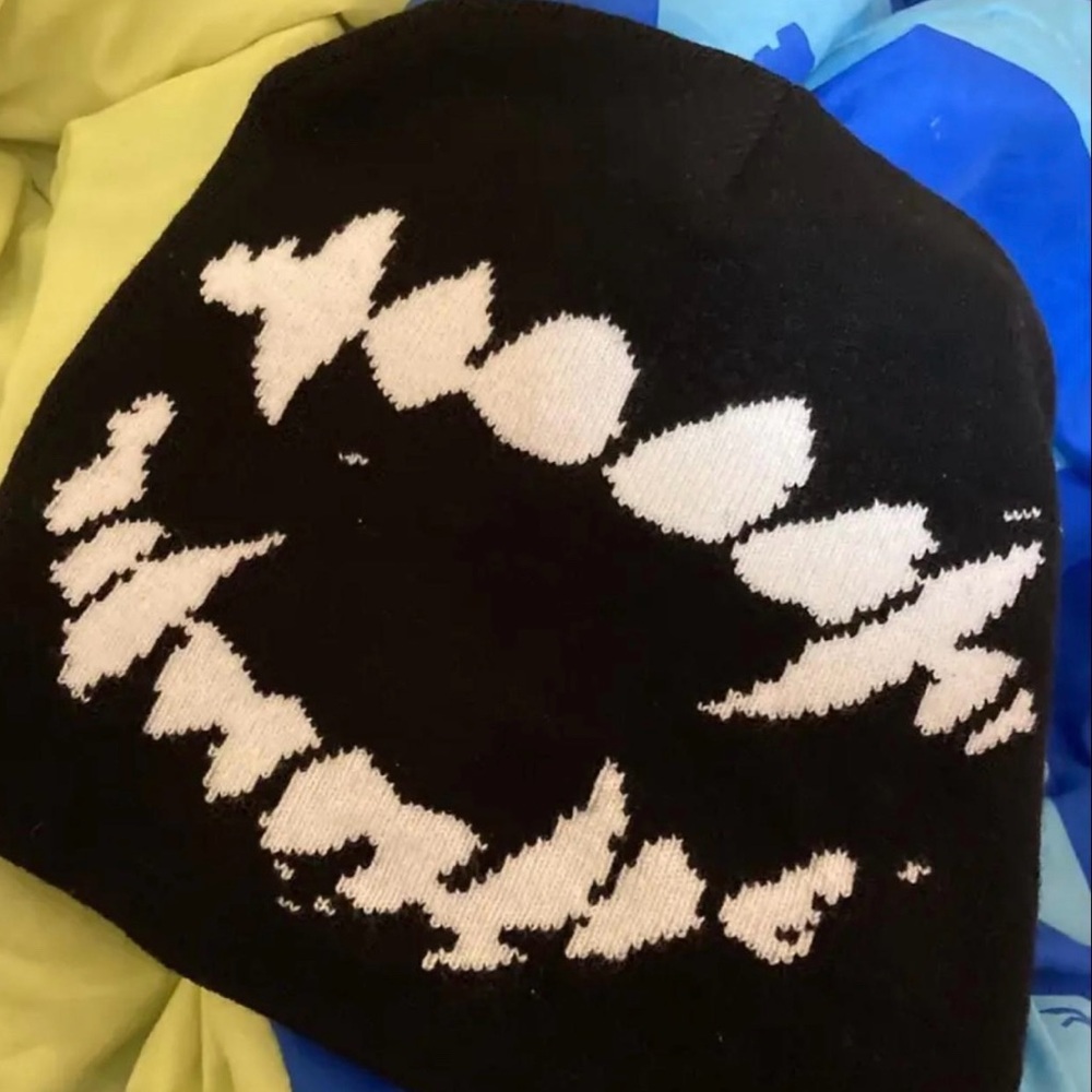 Y2K vintage beanie